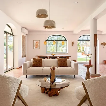 Flamingo House *