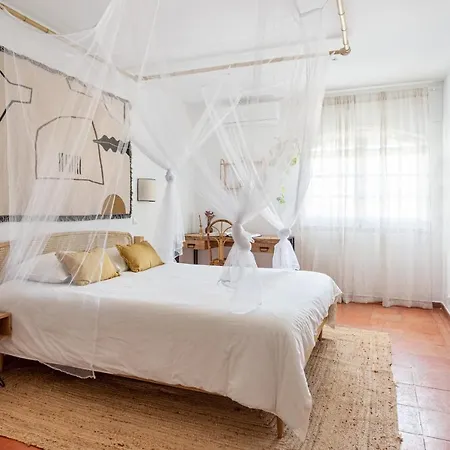 Flamingo House Corroios