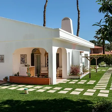 Flamingo House
